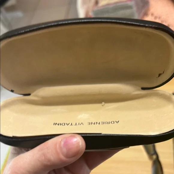 Adrienne Vittadini Black prescription Sunglasses with case - Picture 10 of 10